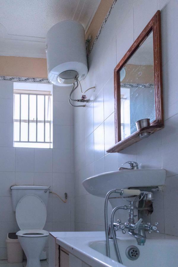 Rwenzori International Hotel Kasese Ngoại thất bức ảnh